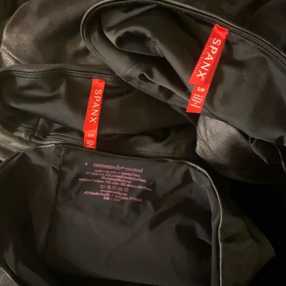 LOT OF 3 SPANX & COMMANDO FAUX LEATHER LEGGINGS SZ SMALL S - Picture 2 of 2